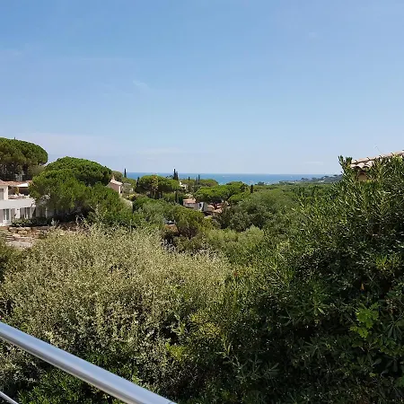 빌라 Familiale Le Citronnier Avec Piscine, Vue Exceptionnelle A Maxime 생트막시메